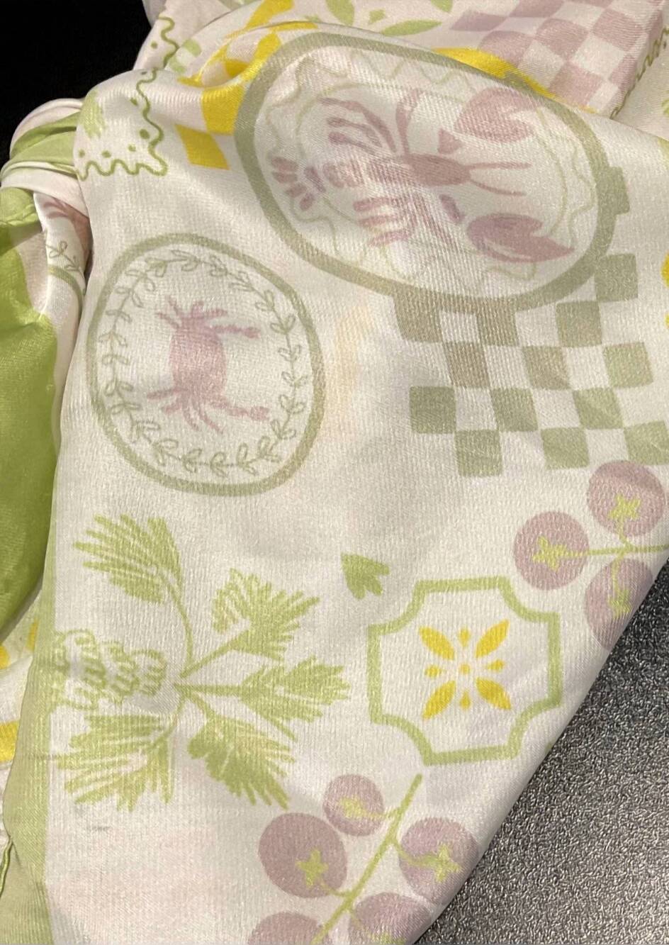 NEW HART DESIGNS women's vibrant scarf in yellow green coastal